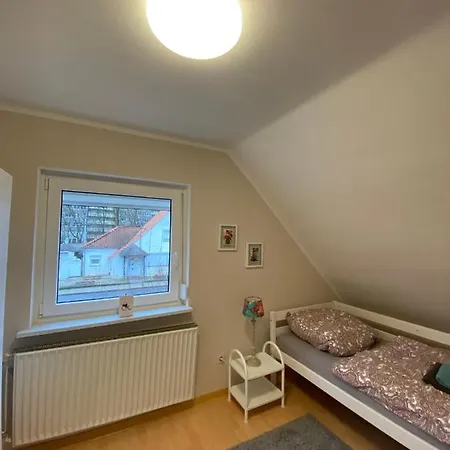 Stern Unterkunft bis zu 9 Betten verfügbar Bremen Exterior foto
