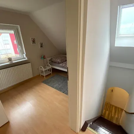 Stern Unterkunft bis zu 9 Betten verfügbar Bremen Exterior foto